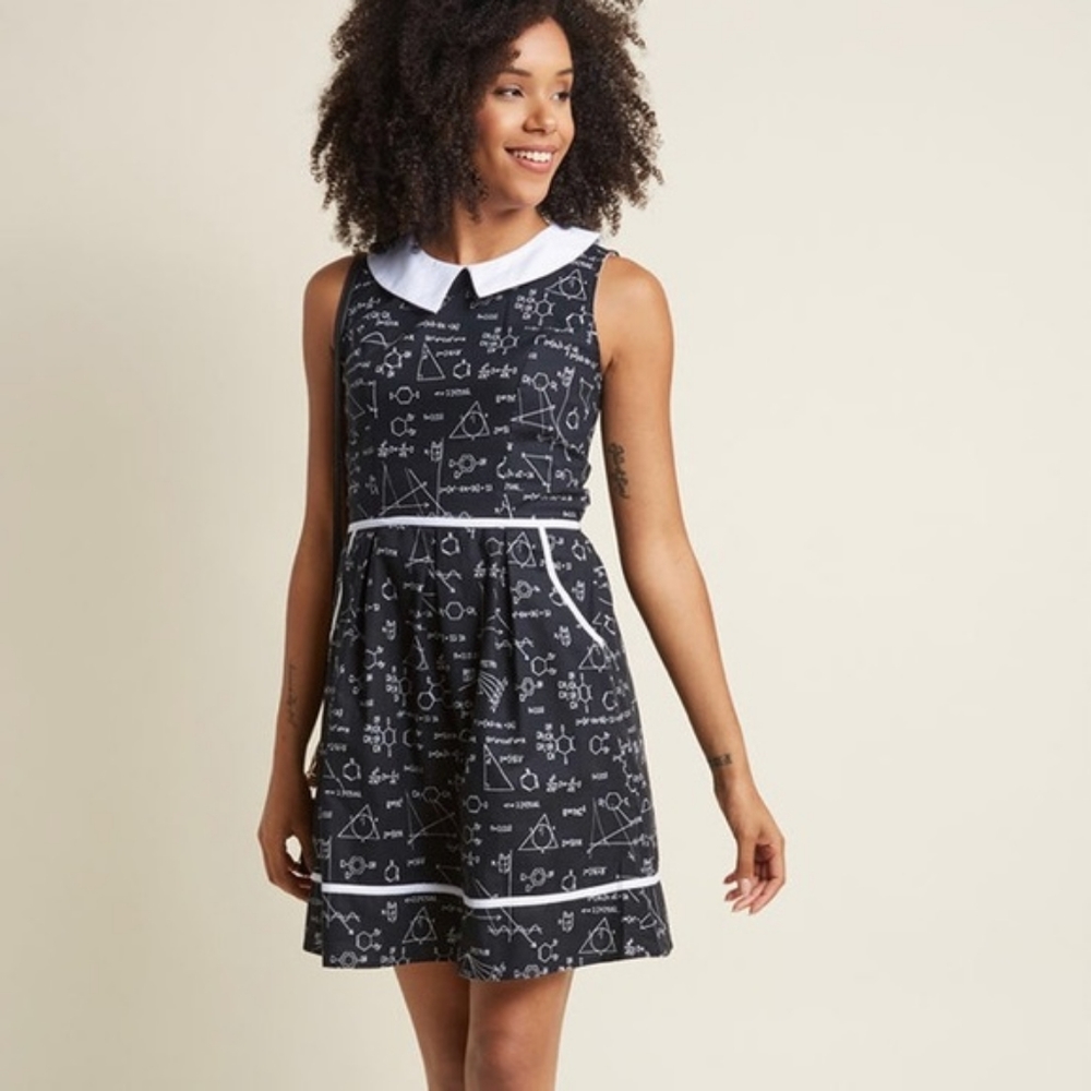 ModCloth Retrolicious PLUS SIZE 3x super cute equation/formula print dress b/w